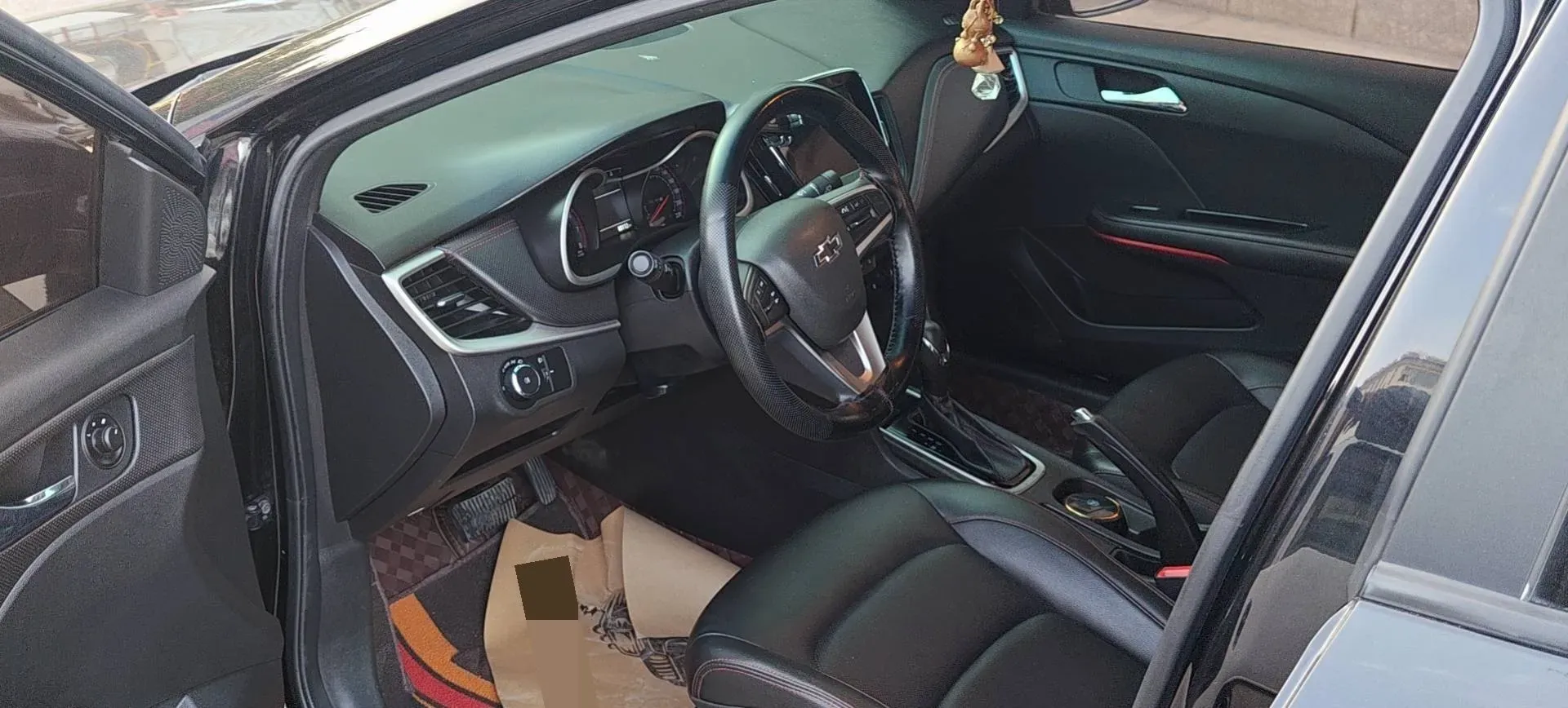 2019 Chevrolet Monza 1.3T 163HP L3 6AT,autocango,china used car exporter,china ev exporter,chinese used car exporter,chinese used ev exporter