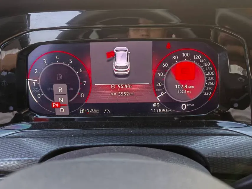 2021 Volkswagen GolfGTI 2.0T 220HP L4 7DCT,autocango,china used car exporter,china ev exporter,chinese used car exporter,chinese used ev exporter