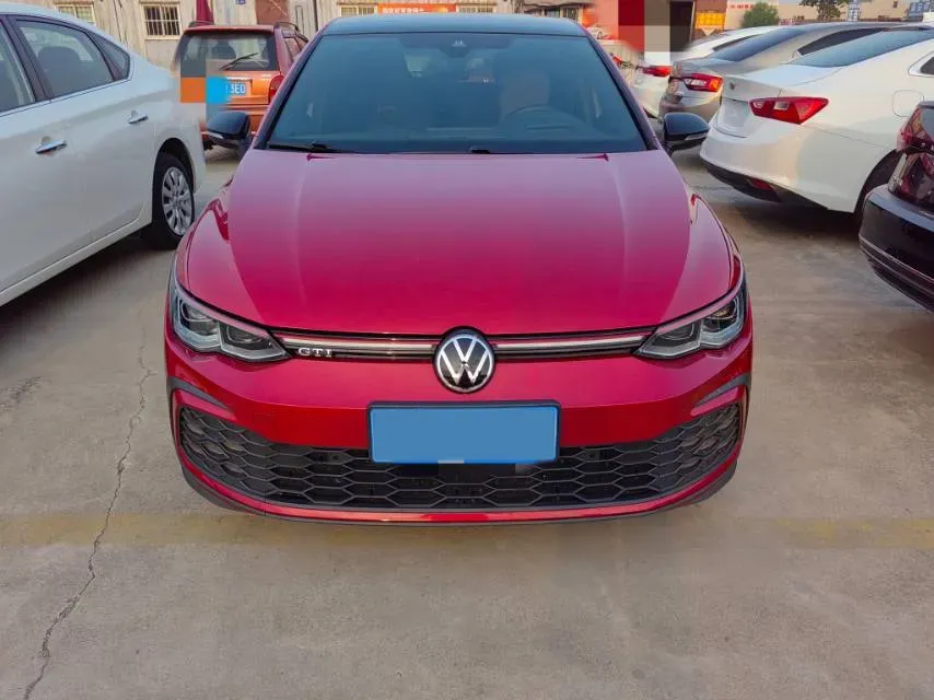 2021 Volkswagen GolfGTI 2.0T 220HP L4 7DCT,autocango,china used car exporter,china ev exporter,chinese used car exporter,chinese used ev exporter