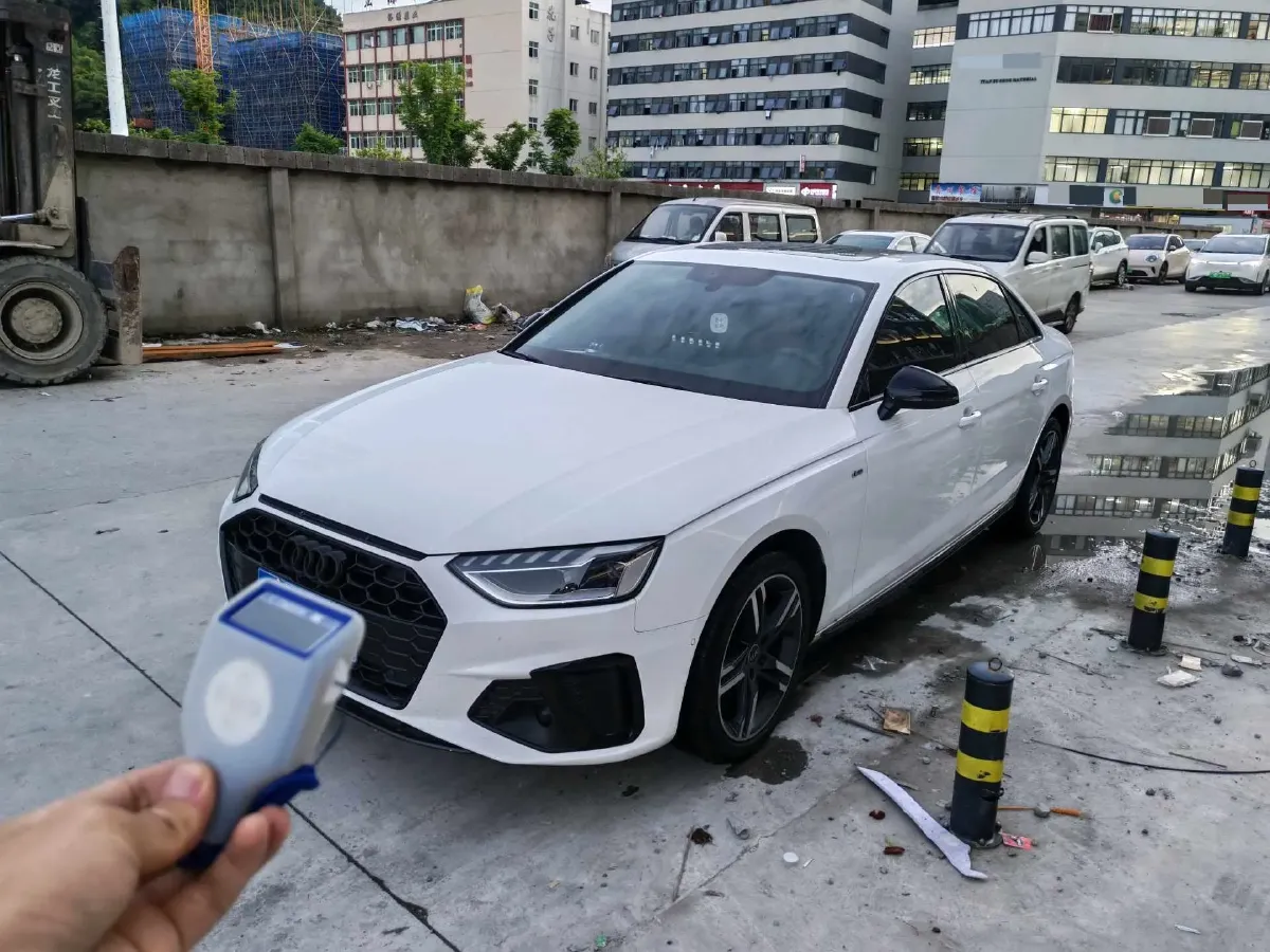2022 Audi A4L 2.0T 190HP L4 7DCT,autocango,china used car exporter,china ev exporter,chinese used car exporter,chinese used ev exporter