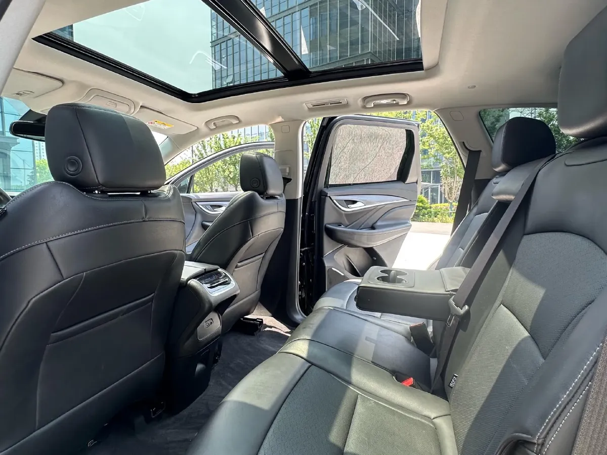 2022 Buick Enclave 2.0T 237HP L4 9AT,autocango,china used car exporter,china ev exporter,chinese used car exporter,chinese used ev exporter