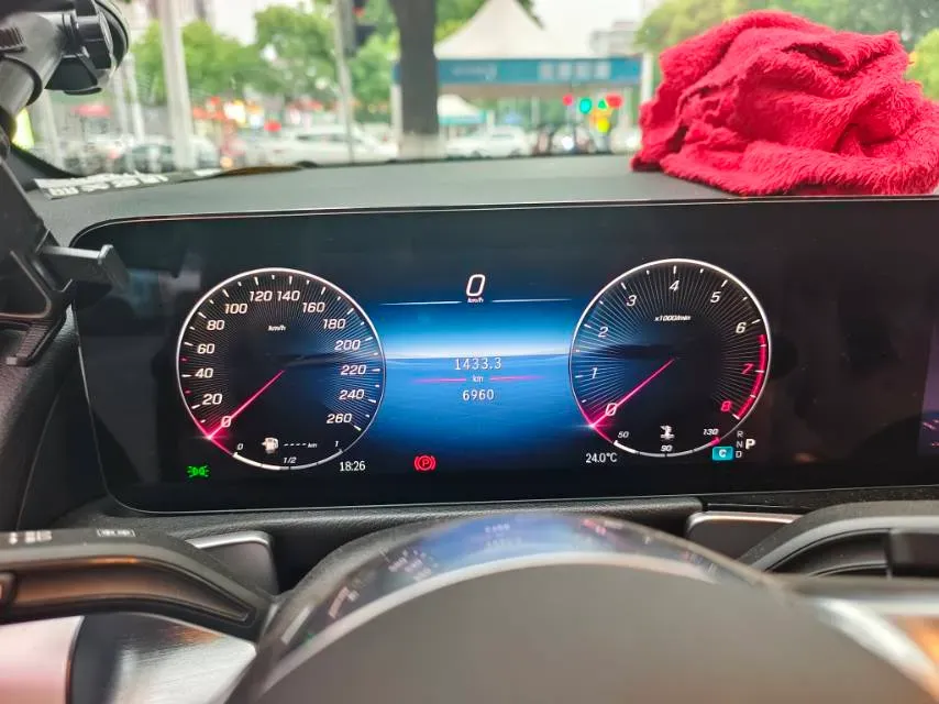 2024 Mercedes-Benz GLB Class 1.3T 163HP L4 7DCT,autocango,china used car exporter,china ev exporter,chinese used car exporter,chinese used ev exporter