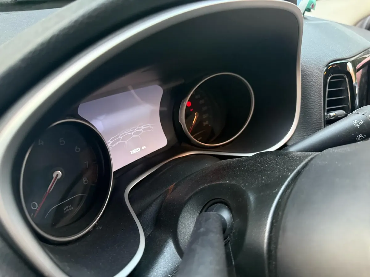 2019 Jeep Compass 1.3T 173HP L4 7DCT,autocango,china used car exporter,china ev exporter,chinese used car exporter,chinese used ev exporter