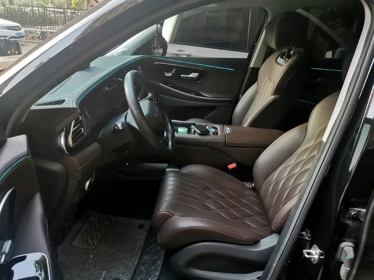 2025 Exceed VX 2.0T 261HP L4 8AT,autocango,china used car exporter,china ev exporter,chinese used car exporter,chinese used ev exporter