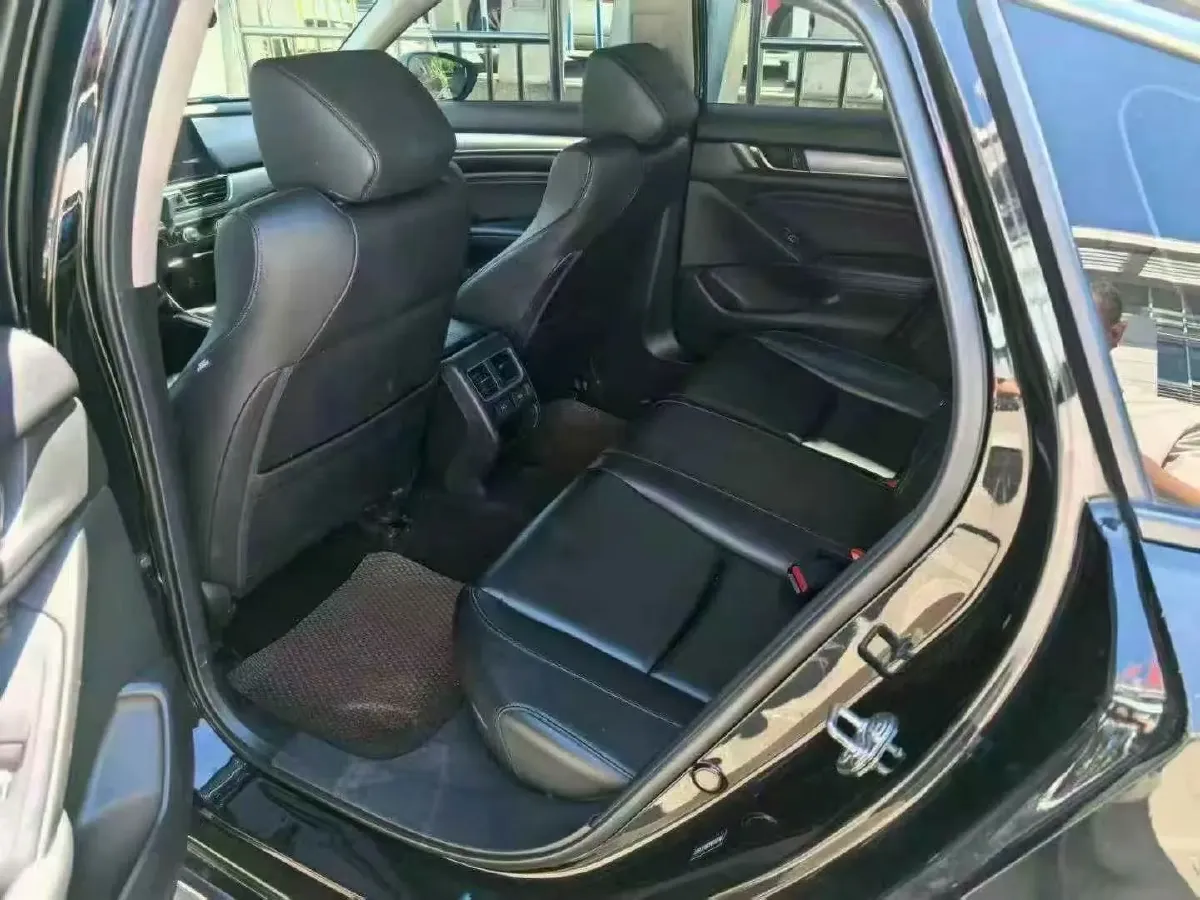 2018 Honda Accord 2.0L 146HP L4 E-CVT Hybrid,autocango,china used car exporter,china ev exporter,chinese used car exporter,chinese used ev exporter