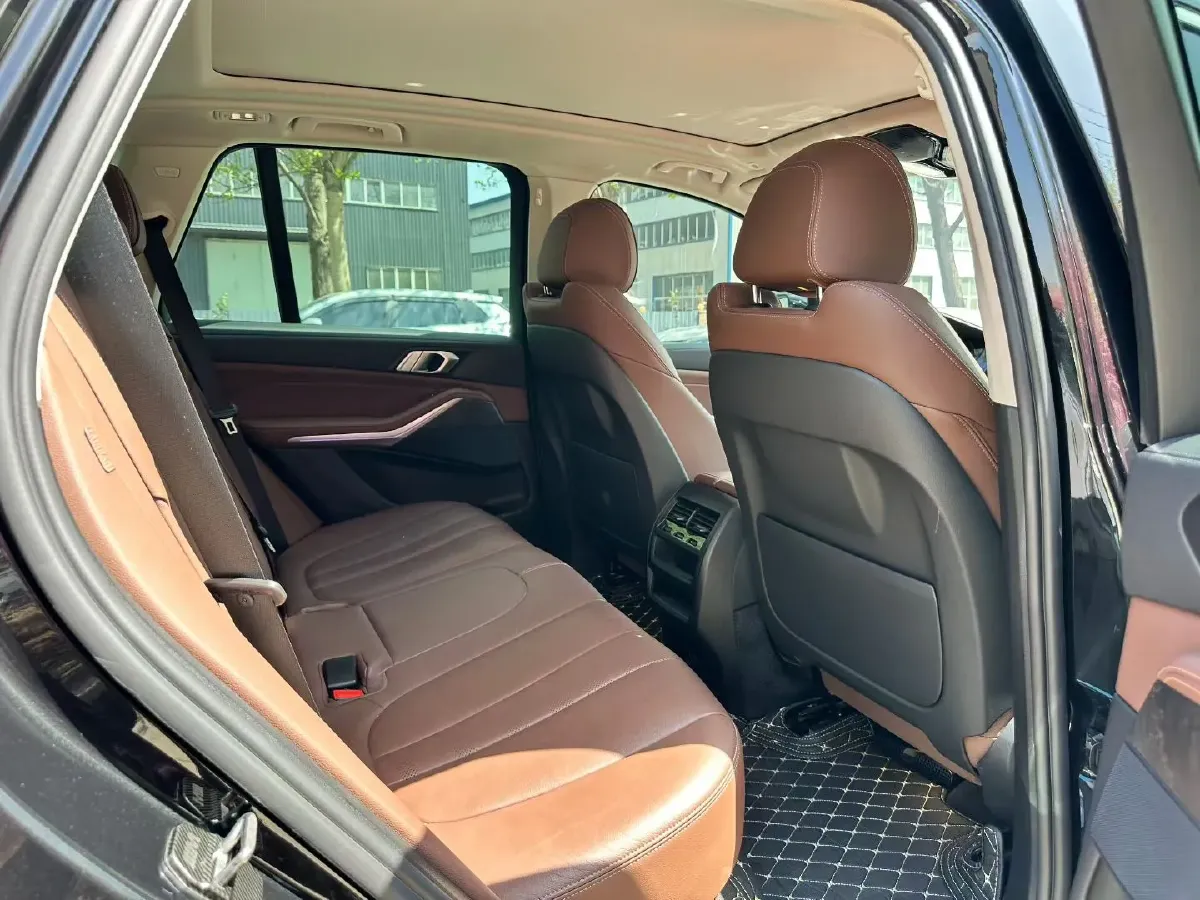 2021 BMW X5 2.0T 265HP L4 8AT,autocango,china used car exporter,china ev exporter,chinese used car exporter,chinese used ev exporter
