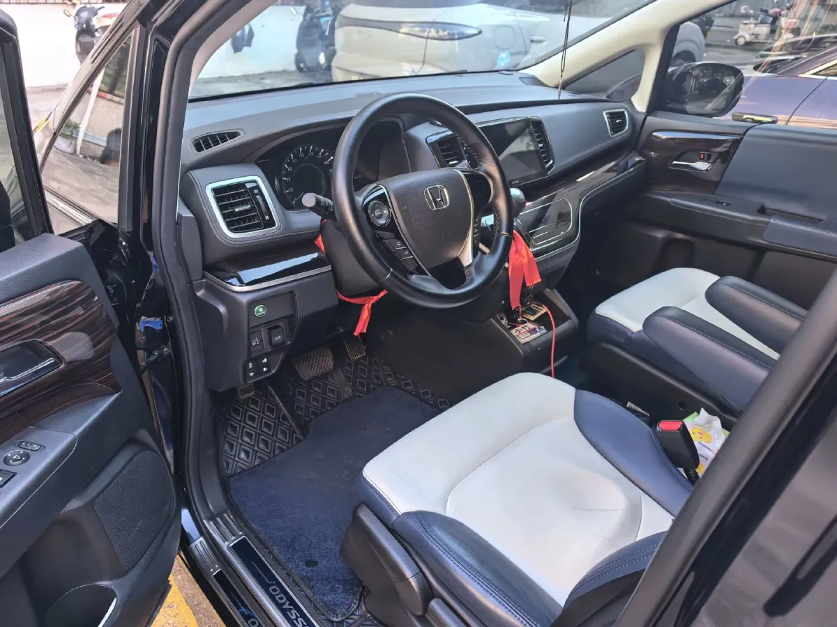 2021 Honda Odyssey 2.0L 146HP L4 E-CVT Hybrid,autocango,china used car exporter,china ev exporter,chinese used car exporter,chinese used ev exporter