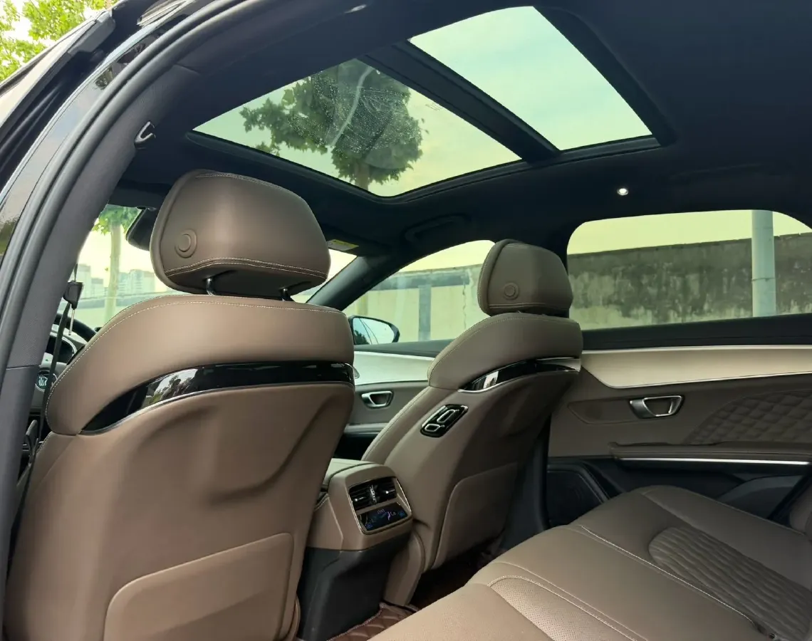 2024 BYD Han 1.5T 139HP L4 E-CVT PHEV 18.316KWH,autocango,china used car exporter,china ev exporter,chinese used car exporter,chinese used ev exporter
