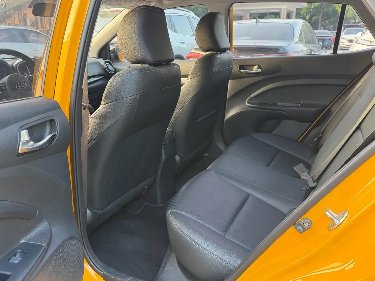 2019 Kia KX1 1.4L 100HP L4 6AT,autocango,china used car exporter,china ev exporter,chinese used car exporter,chinese used ev exporter
