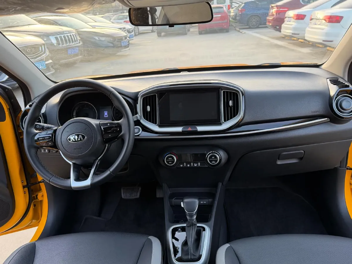 2019 Kia KX1 1.4L 100HP L4 6AT,autocango,china used car exporter,china ev exporter,chinese used car exporter,chinese used ev exporter