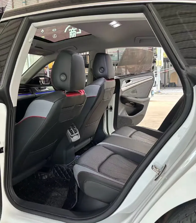 2025 Volkswagen Lamando 1.4T 150HP L4 7DCT,autocango,china used car exporter,china ev exporter,chinese used car exporter,chinese used ev exporter