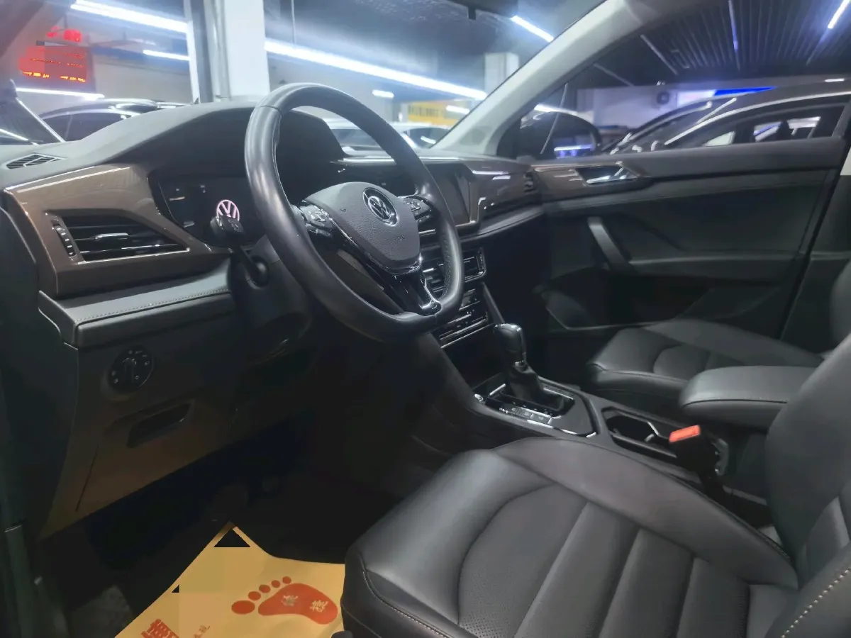 2022 Volkswagen Tharu 1.4T 150HP L4 7DCT,autocango,china used car exporter,china ev exporter,chinese used car exporter,chinese used ev exporter
