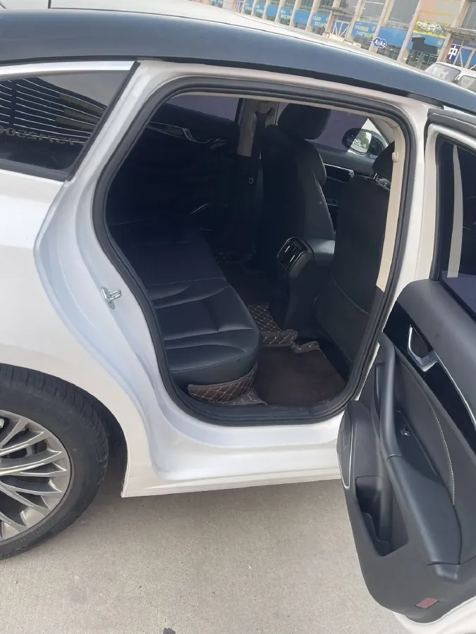 2022 ChangAn CS55 Plus 1.5T 188HP L4 7DCT,autocango,china used car exporter,china ev exporter,chinese used car exporter,chinese used ev exporter