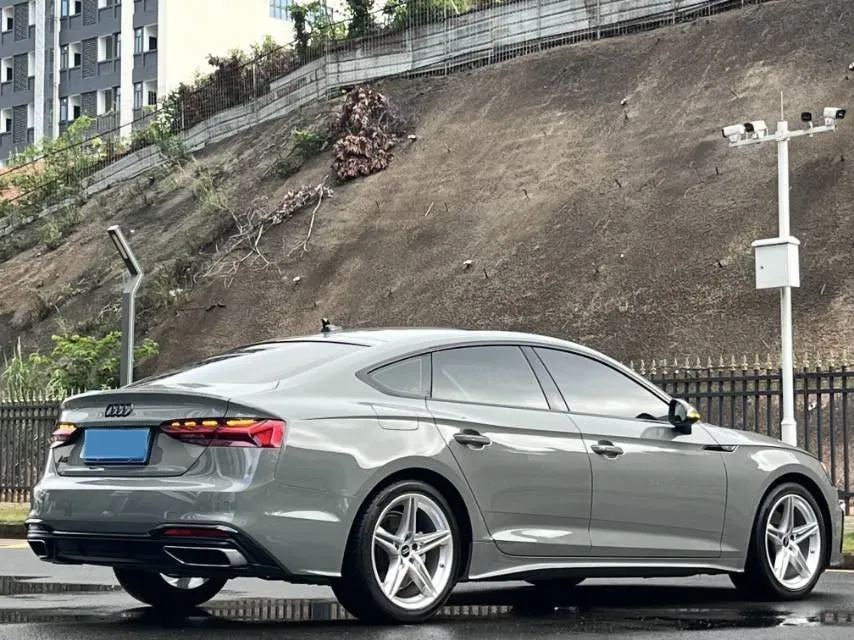 2022 Audi A5 2.0T 204HP L4 7DCT,autocango,china used car exporter,china ev exporter,chinese used car exporter,chinese used ev exporter