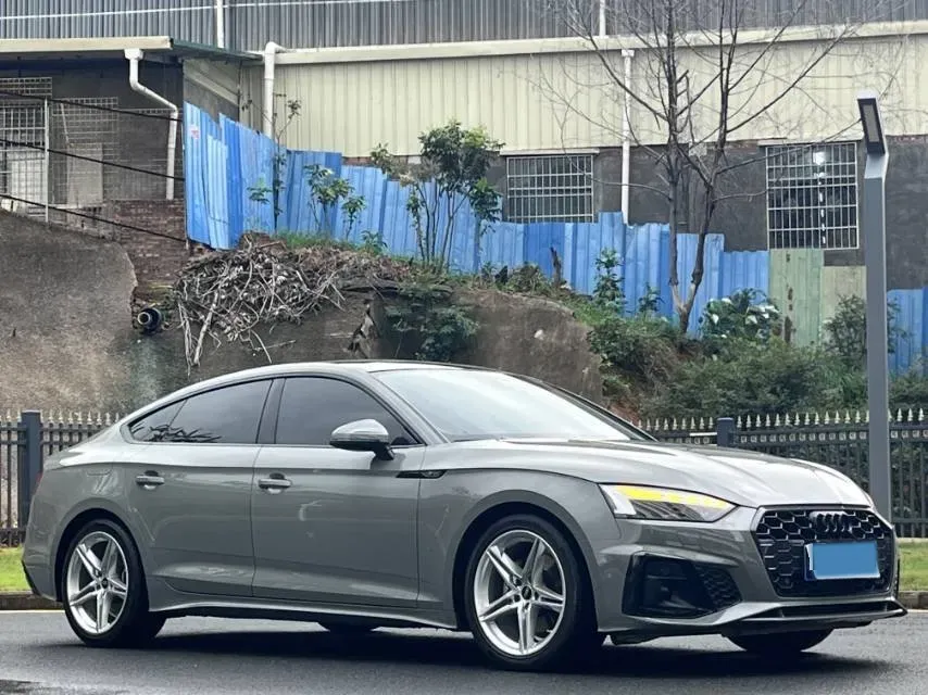 2022 Audi A5 2.0T 204HP L4 7DCT,autocango,china used car exporter,china ev exporter,chinese used car exporter,chinese used ev exporter