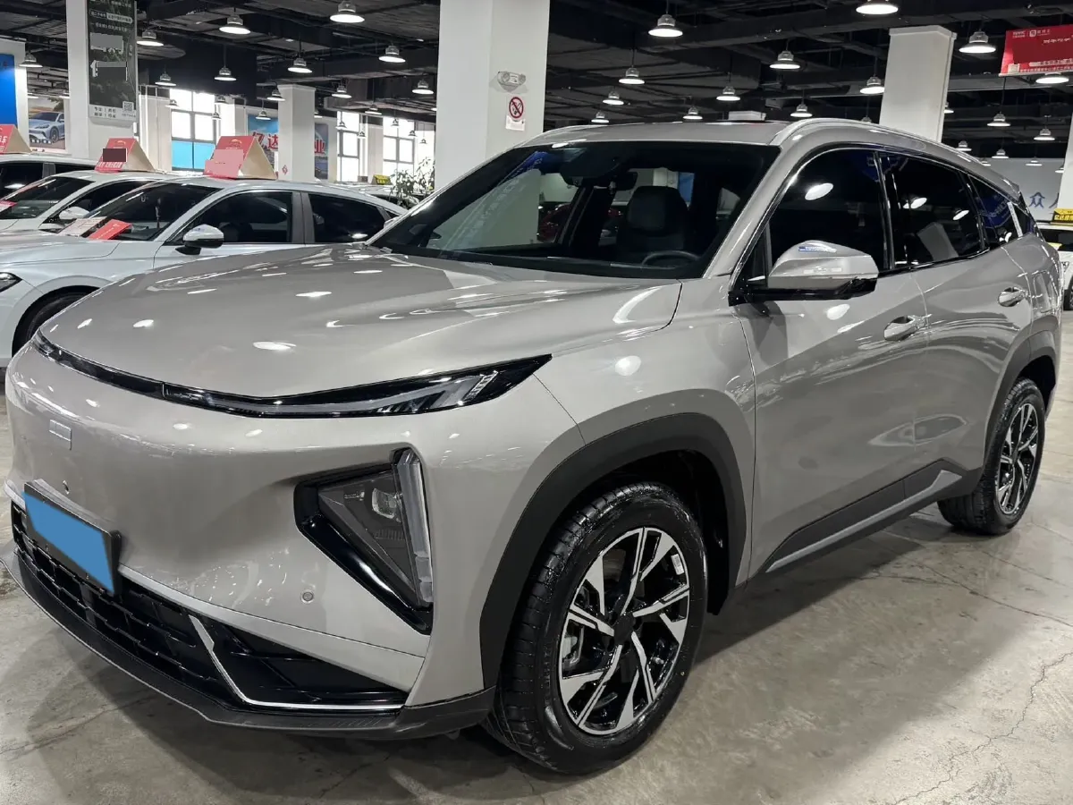 2025 Geely Galaxy L7 1.5L 112HP L4 1DHT PHEV 18.4KWH,autocango,china used car exporter,china ev exporter,chinese used car exporter,chinese used ev exporter
