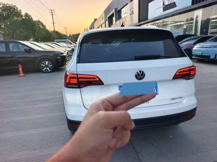 2022 Volkswagen Tharu 1.4T 150HP L4 7DCT,autocango,china used car exporter,china ev exporter,chinese used car exporter,chinese used ev exporter