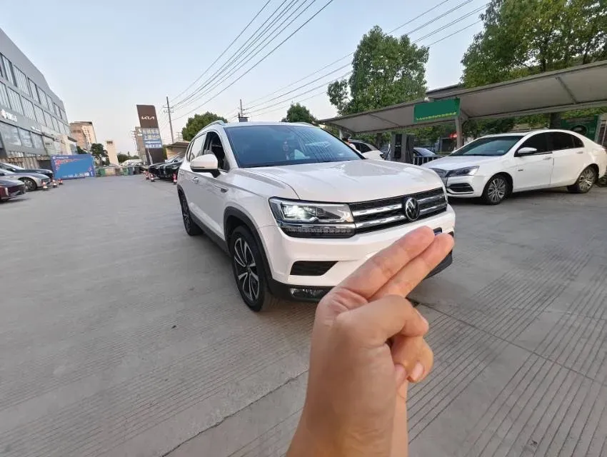 2022 Volkswagen Tharu 1.4T 150HP L4 7DCT,autocango,china used car exporter,china ev exporter,chinese used car exporter,chinese used ev exporter