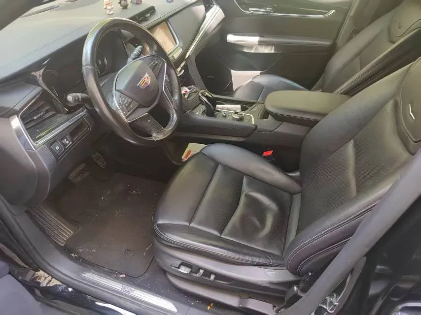 2020 Cadillac XT5 2.0T 237HP L4 9AT,autocango,china used car exporter,china ev exporter,chinese used car exporter,chinese used ev exporter