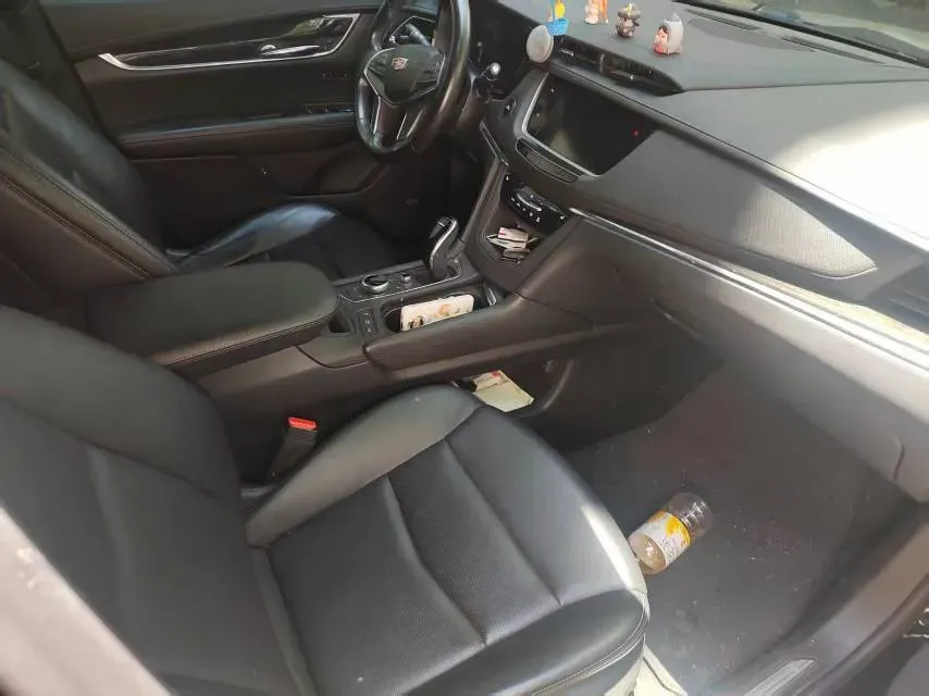 2020 Cadillac XT5 2.0T 237HP L4 9AT,autocango,china used car exporter,china ev exporter,chinese used car exporter,chinese used ev exporter