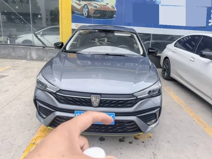 2021 Roewe i5 1.5L 120HP L4 CVT,autocango,china used car exporter,china ev exporter,chinese used car exporter,chinese used ev exporter