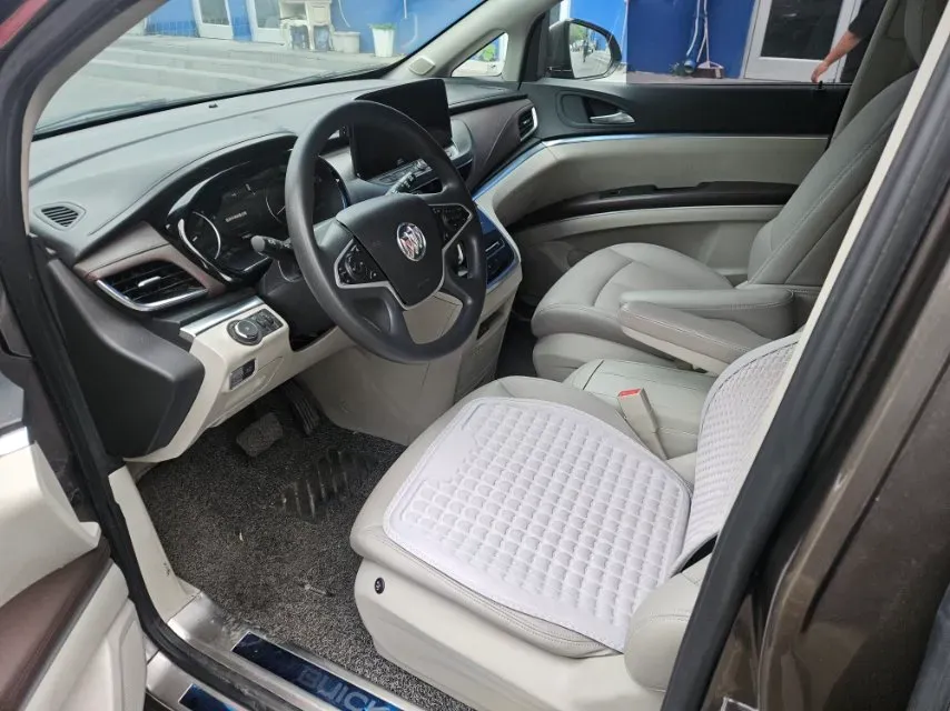 2023 Buick GL8 2.0T 237HP L4 9AT,autocango,china used car exporter,china ev exporter,chinese used car exporter,chinese used ev exporter