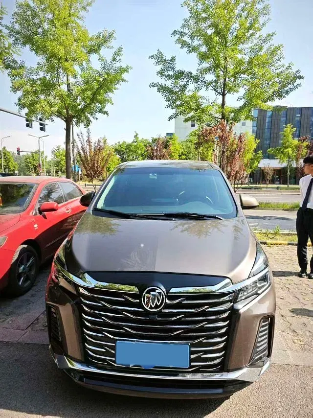 2023 Buick GL8 2.0T 237HP L4 9AT,autocango,china used car exporter,china ev exporter,chinese used car exporter,chinese used ev exporter