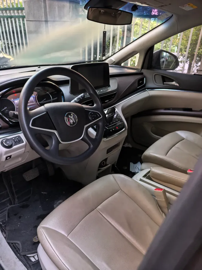 2022 Buick GL8 2.0T 237HP L4 9AT,autocango,china used car exporter,china ev exporter,chinese used car exporter,chinese used ev exporter