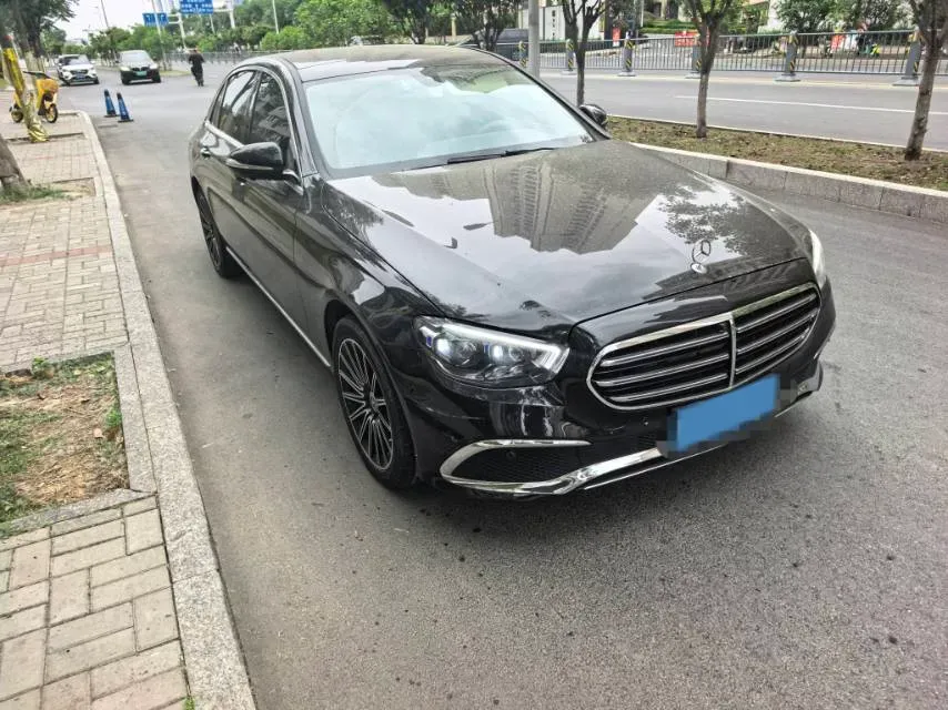 2020 Mercedes-Benz E Class 2.0T 258HP L4 9AT,autocango,china used car exporter,china ev exporter,chinese used car exporter,chinese used ev exporter