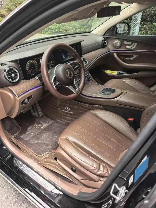 2020 Mercedes-Benz E Class 2.0T 258HP L4 9AT,autocango,china used car exporter,china ev exporter,chinese used car exporter,chinese used ev exporter