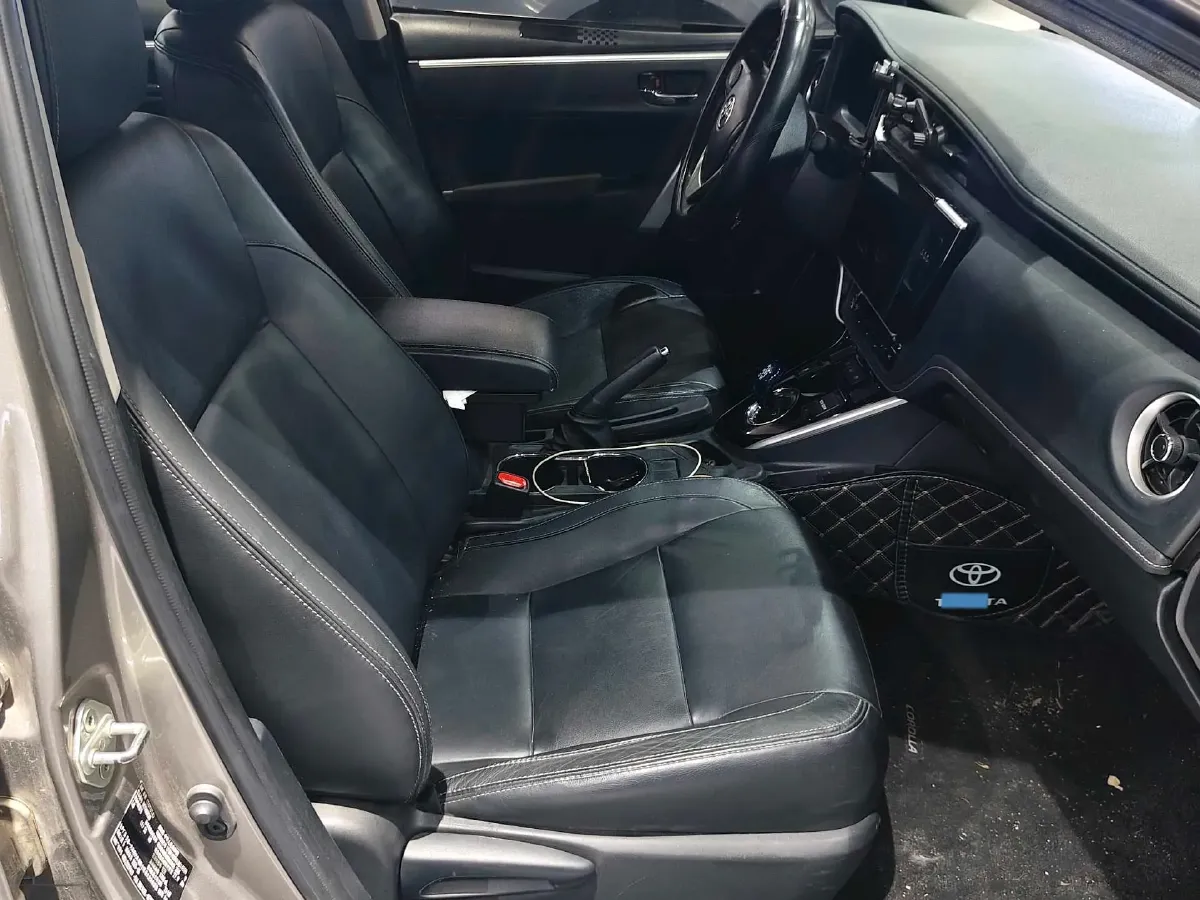 2020 Toyota Corolla Hybird E+ 1.8L 99HP L4 E-CVT PHEV 10.5KWH,autocango,china used car exporter,china ev exporter,chinese used car exporter,chinese used ev exporter