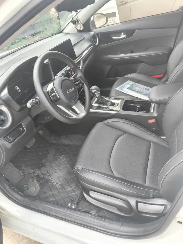 2021 Kia K3 1.5L 115HP L4 CVT,autocango,china used car exporter,china ev exporter,chinese used car exporter,chinese used ev exporter
