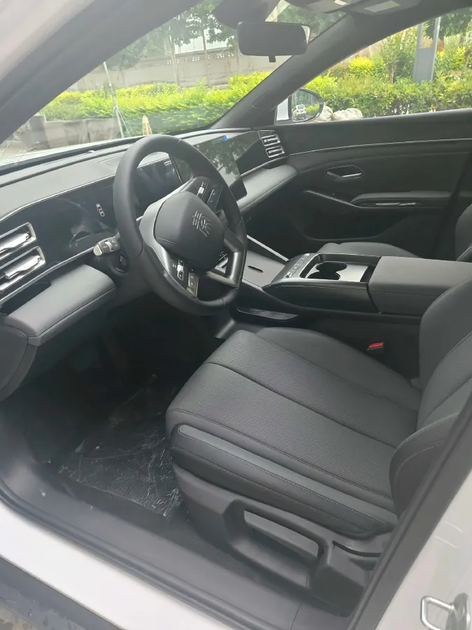 2026 BYD QinL 1.5L 101HP L4 E-CVT PHEV,autocango,china used car exporter,china ev exporter,chinese used car exporter,chinese used ev exporter