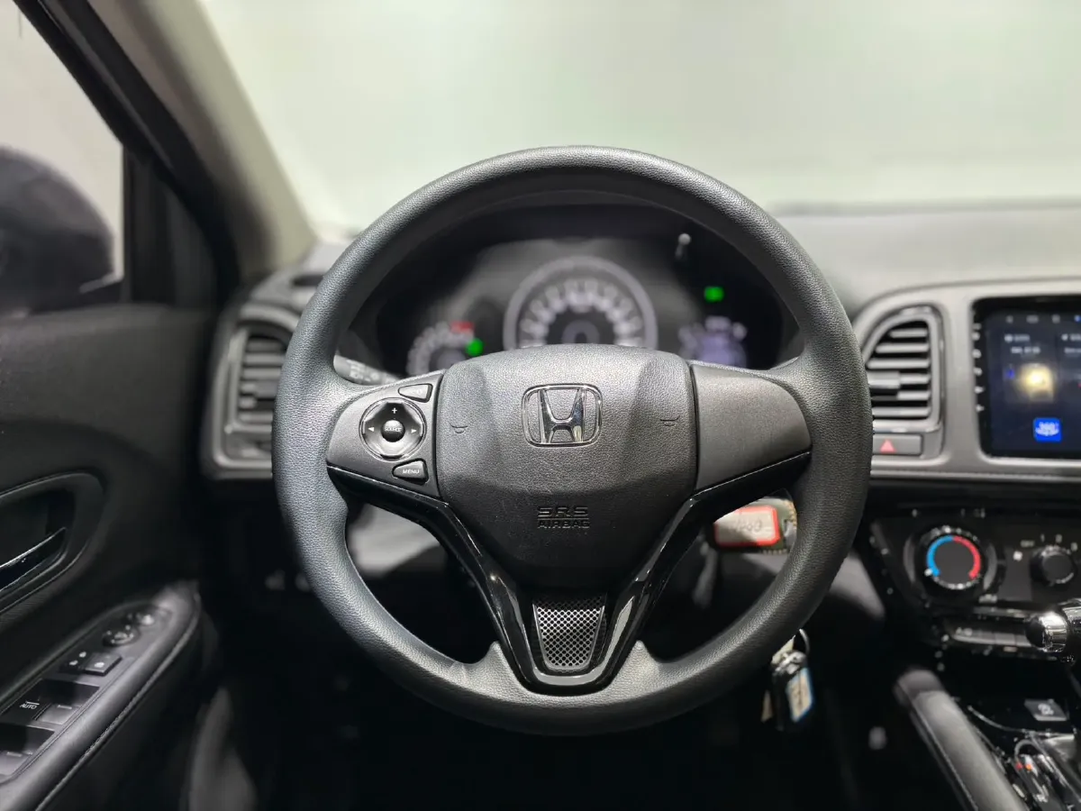 2022 Honda Vezel 1.5L 131HP L4 CVT,autocango,china used car exporter,china ev exporter,chinese used car exporter,chinese used ev exporter