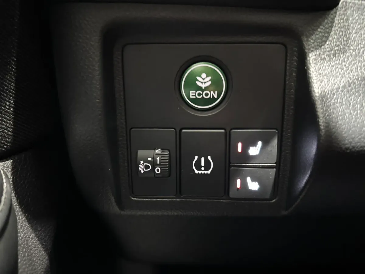 2022 Honda Vezel 1.5L 131HP L4 CVT,autocango,china used car exporter,china ev exporter,chinese used car exporter,chinese used ev exporter