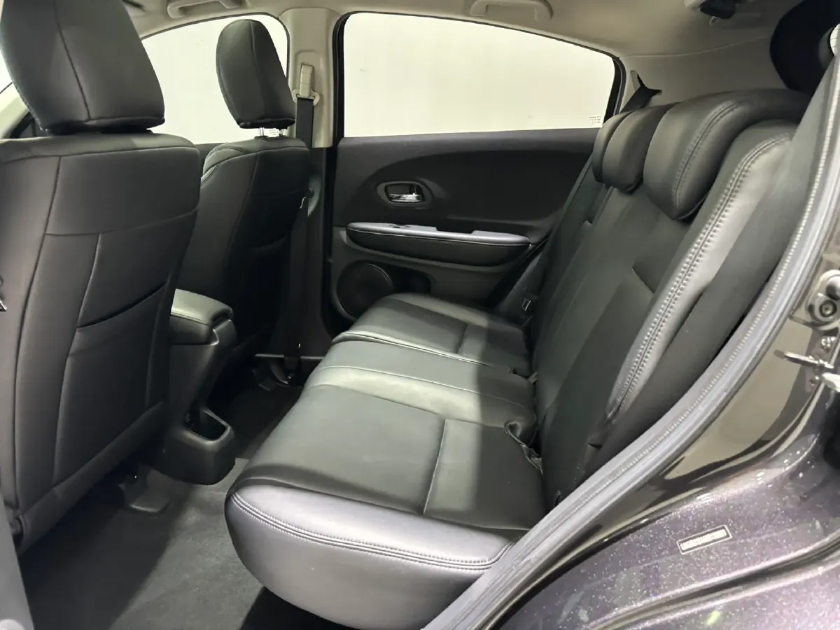 2022 Honda Vezel 1.5L 131HP L4 CVT,autocango,china used car exporter,china ev exporter,chinese used car exporter,chinese used ev exporter