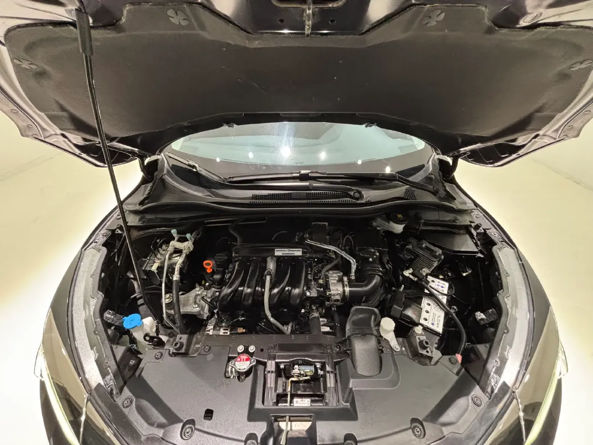 2022 Honda Vezel 1.5L 131HP L4 CVT,autocango,china used car exporter,china ev exporter,chinese used car exporter,chinese used ev exporter