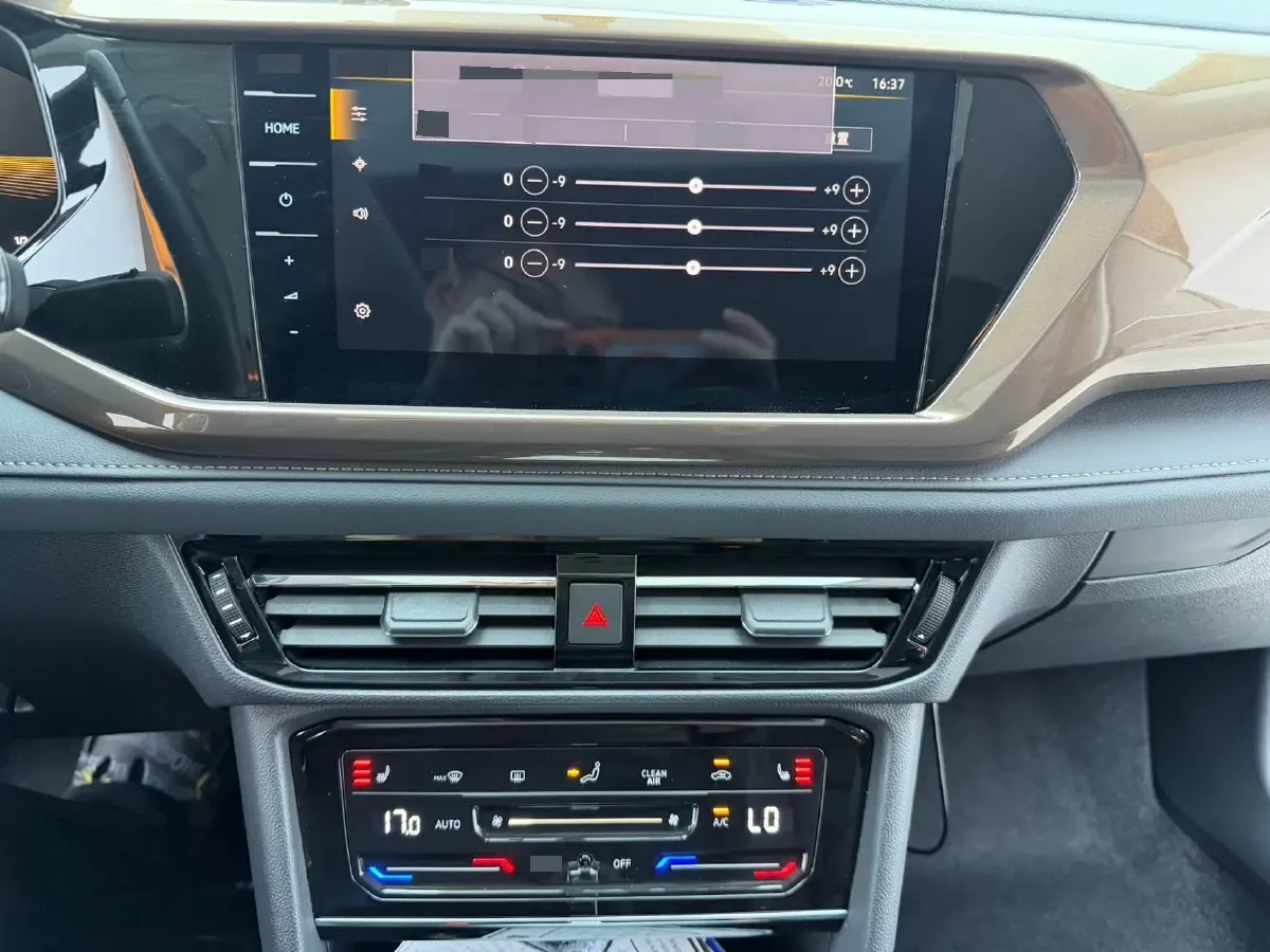 2022 Volkswagen Tharu 1.4T 150HP L4 7DCT,autocango,china used car exporter,china ev exporter,chinese used car exporter,chinese used ev exporter