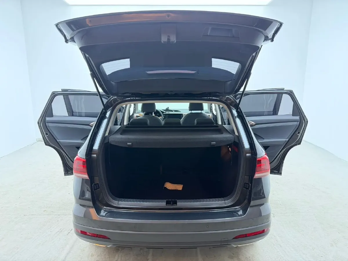 2022 Volkswagen Tharu 1.4T 150HP L4 7DCT,autocango,china used car exporter,china ev exporter,chinese used car exporter,chinese used ev exporter