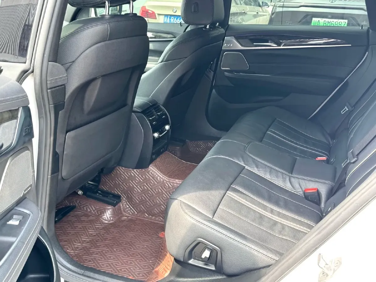 2020 BMW 6 Series GT 2.0T 258HP L4 8AT,autocango,china used car exporter,china ev exporter,chinese used car exporter,chinese used ev exporter