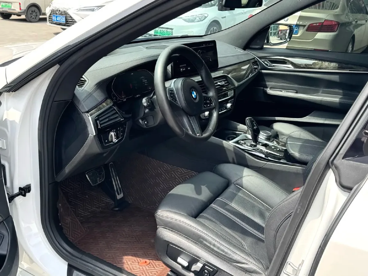 2020 BMW 6 Series GT 2.0T 258HP L4 8AT,autocango,china used car exporter,china ev exporter,chinese used car exporter,chinese used ev exporter