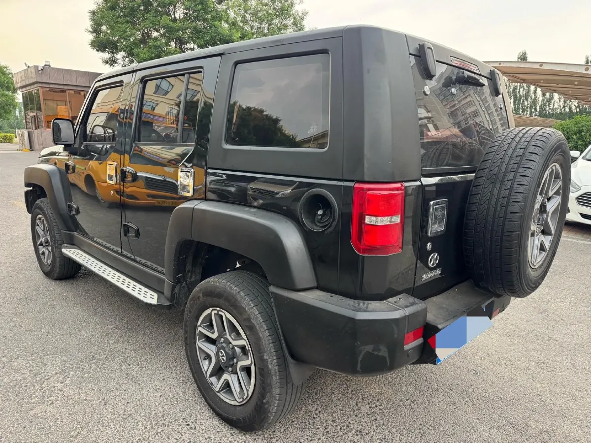 2017 Beijing BJ40 2.3T 250HP L4 6AT,autocango,china used car exporter,china ev exporter,chinese used car exporter,chinese used ev exporter