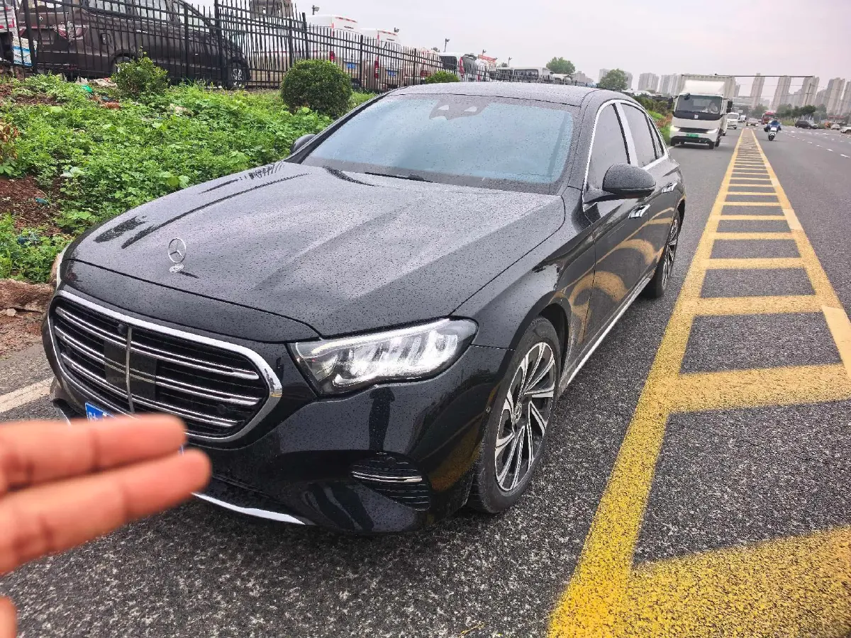2025 Mercedes-Benz E Class 2.0T 258HP L4 9AT,autocango,china used car exporter,china ev exporter,chinese used car exporter,chinese used ev exporter