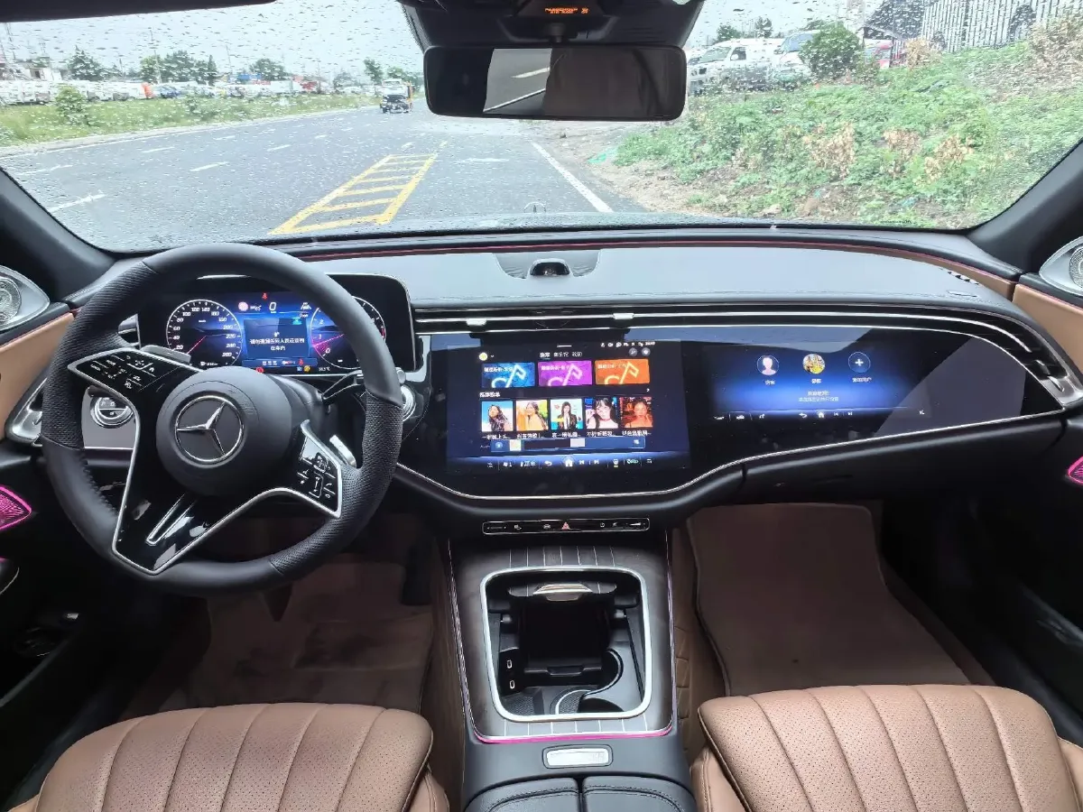2025 Mercedes-Benz E Class 2.0T 258HP L4 9AT,autocango,china used car exporter,china ev exporter,chinese used car exporter,chinese used ev exporter