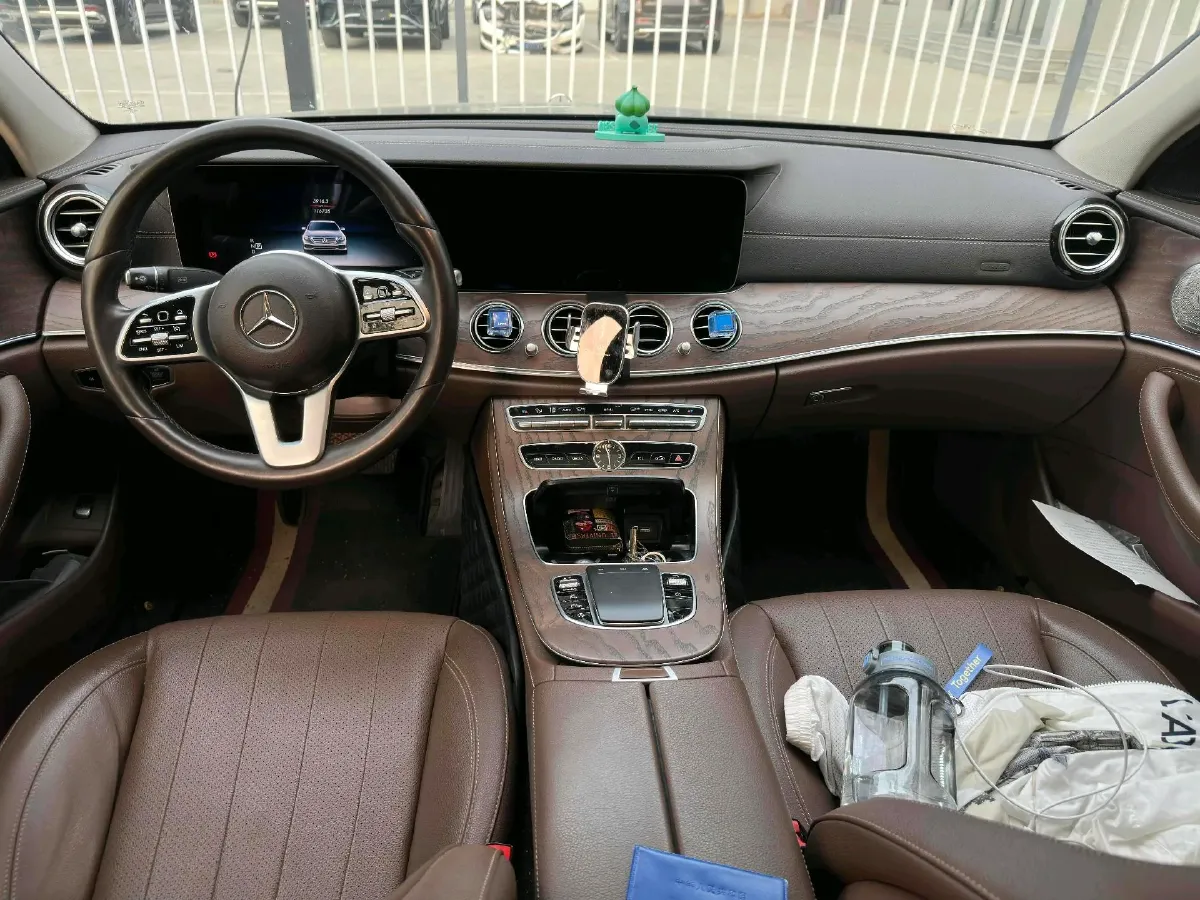 2020 Mercedes-Benz E Class 2.0T 258HP L4 9AT,autocango,china used car exporter,china ev exporter,chinese used car exporter,chinese used ev exporter