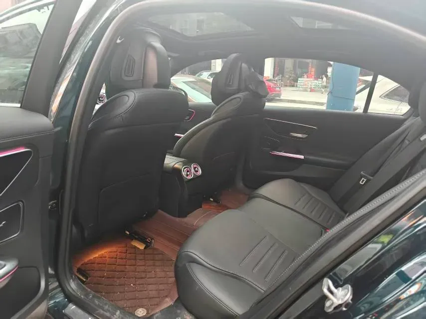 2025 Mercedes-Benz C Class 1.5T 204HP L4 9AT,autocango,china used car exporter,china ev exporter,chinese used car exporter,chinese used ev exporter