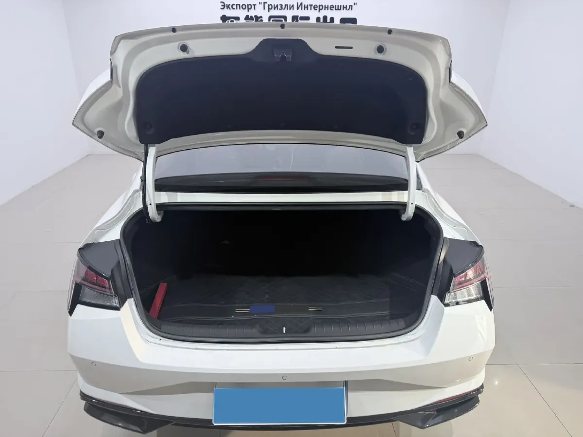 2022 Hyundai Elantra 1.5L 115HP L4 CVT,autocango,china used car exporter,china ev exporter,chinese used car exporter,chinese used ev exporter
