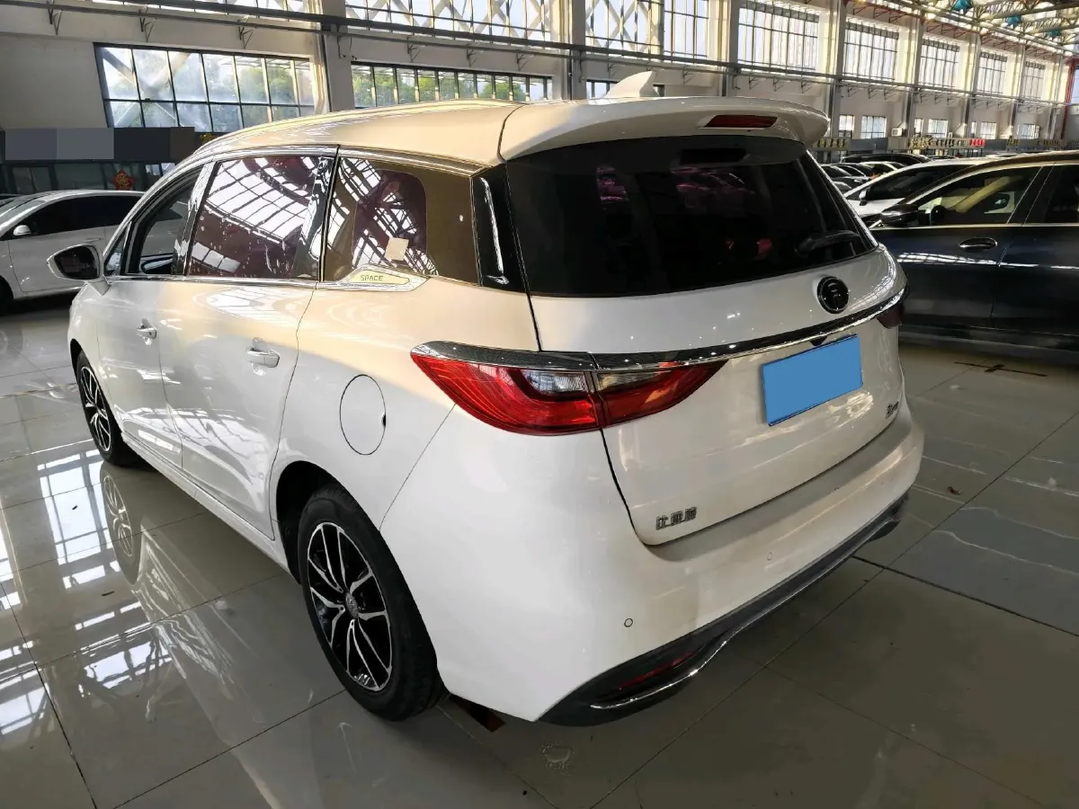 2017 BYD Song MAX 1.5T 154HP L4 6DCT,autocango,china used car exporter,china ev exporter,chinese used car exporter,chinese used ev exporter