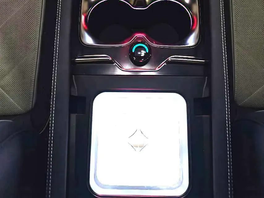 2024 FangChengBao Bao 5 1.5T 194HP L4 E-CVT PHEV 31.8KWH,autocango,china used car exporter,china ev exporter,chinese used car exporter,chinese used ev exporter
