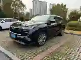 2022 Toyota Highlander 2.5L 192HP L4 E-CVT Hybrid